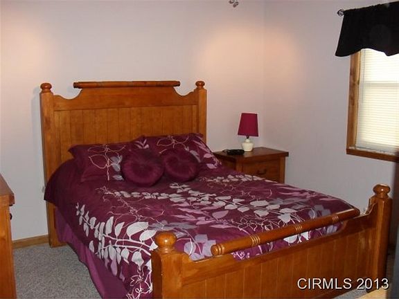 5th image of 402 Kentwood Dr