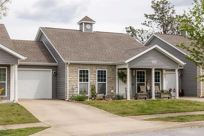 Patio Homes of Persimmon — Photo 4