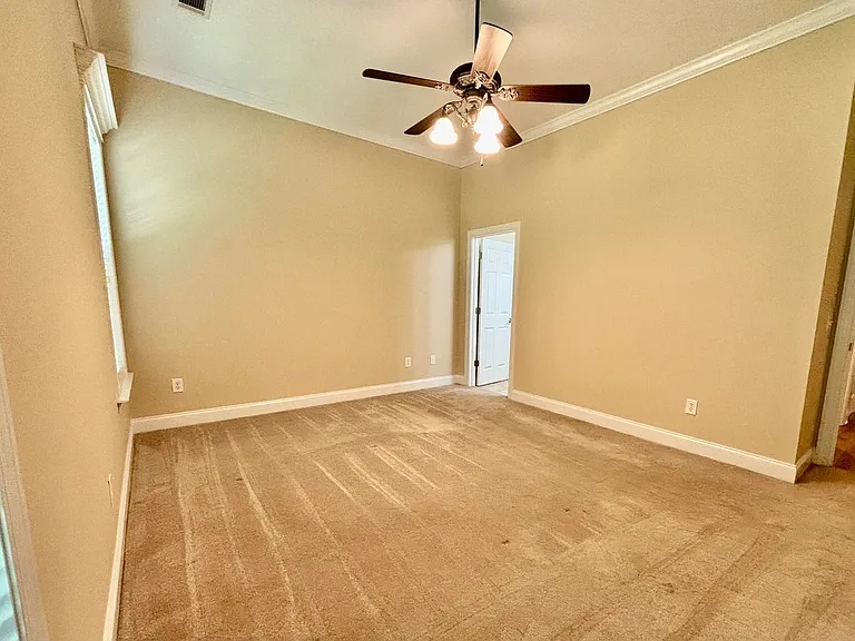2508 Grier Cir — Photo 12