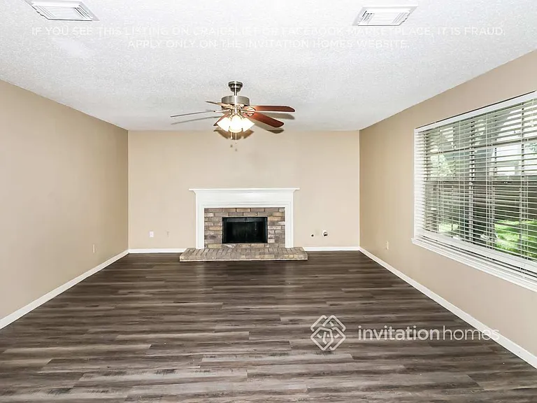 16011 Sweetwater Creek Dr — Photo 5