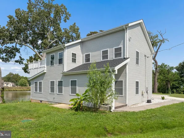 456 Deale Rd, Deale, MD 20751