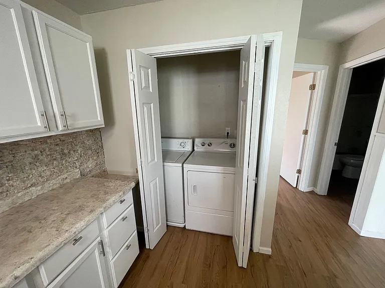 1512 Typhoon Ct — Photo 5