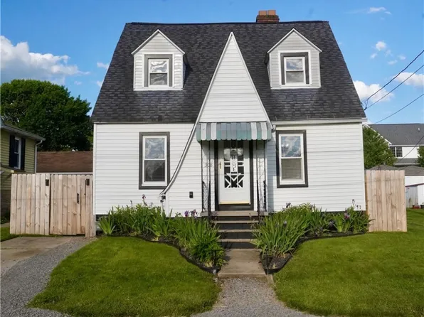308 Hazen Ave E, Ellwood City, PA 16117