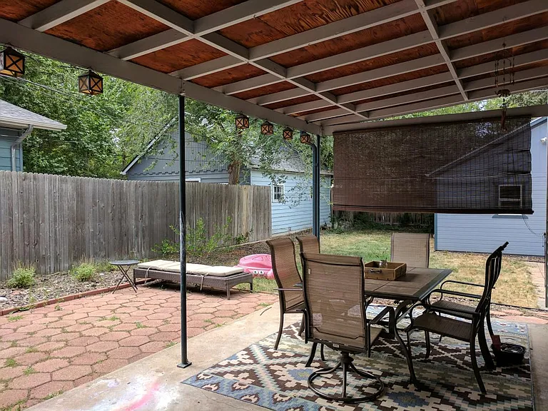 2633 S Race St — Photo 14