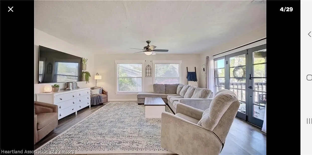 2 bed, 2.0 bath, 1346 sqft, $1,695 — Photo 4