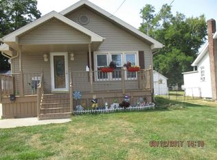 1212 Broadway Ave, Owosso, MI 48867