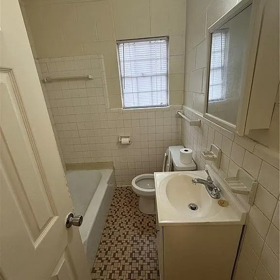 728 Bankhead Pl — Photo 9