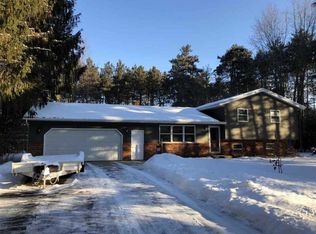6211 Arbutus Dr, Wisconsin Rapids, WI 54494