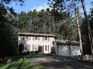 2745 Northwood Rd, Green Bay, WI 54313