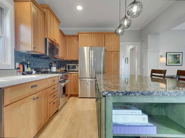 5320 Bryant Ave S — Photo 8