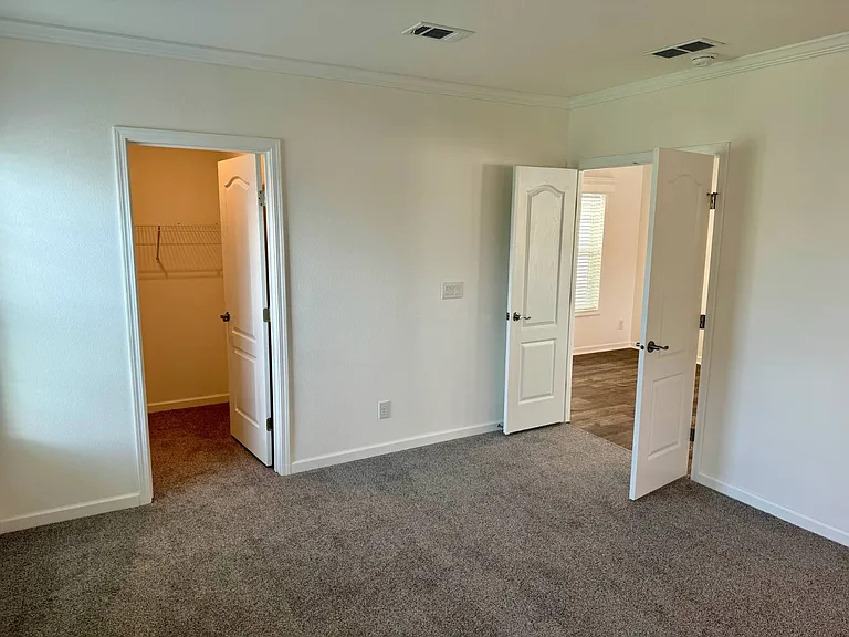 1270 Plymouth Pl — Photo 26