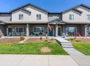6607 4th St Rd #3, Greeley, CO 80634