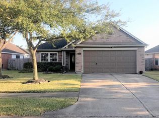 877 Schooner Cove Ln, League City, TX 77573