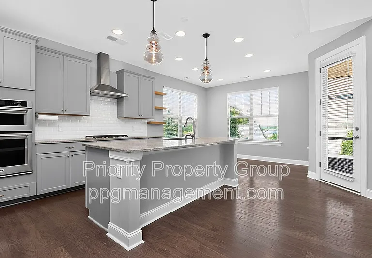 16436 Palisades Commons Dr — Photo 10