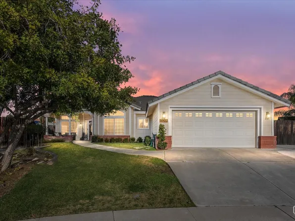11000 Quadrille Ct, Bakersfield, CA 93312