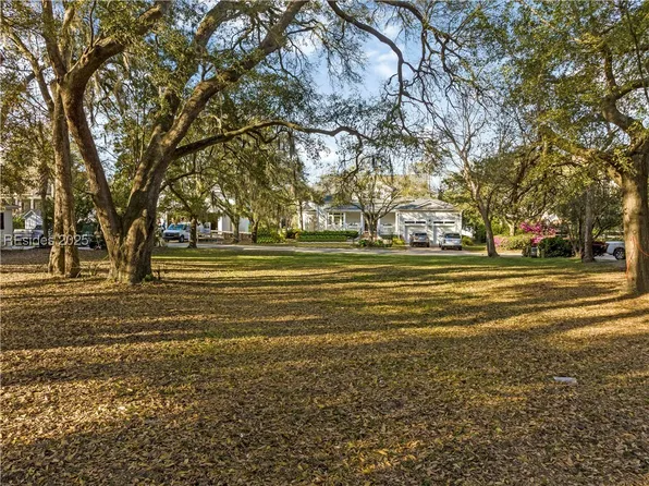 41 Sparwheel Ln, Hilton Head Island, SC 29926