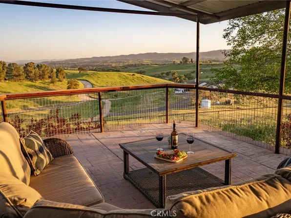 8580 Warren Rd, Paso Robles, CA 93446