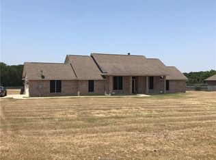 5723 Wilcox Ln, Bryan, TX 77808