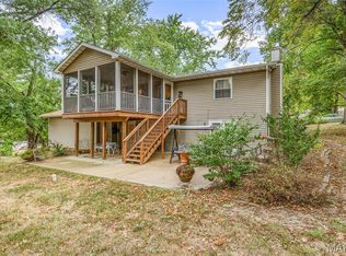 102 Briarwood Cir, Crystal City, MO 63019