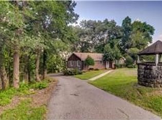 717 General Kershaw Dr, Old Hickory, TN 37138