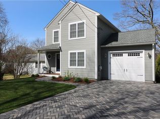 8 Wood Sorrel Trl, Saunderstown, RI 02874