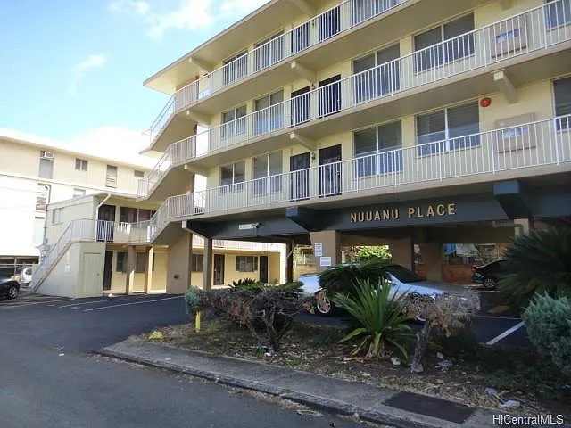 24 Hialoa St #11 — Photo 3