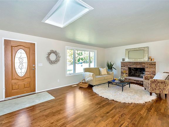 4th image of 5606 N 47th St