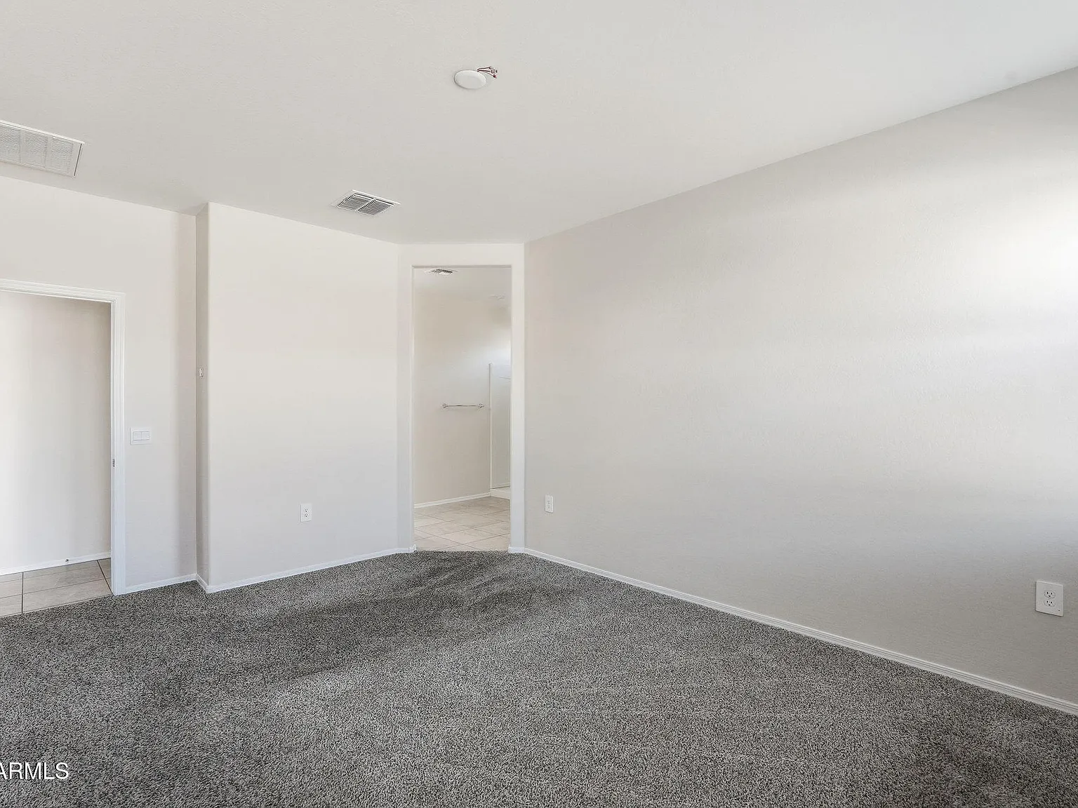 3 bed, 2.0 bath, 1786 sqft, $1,800 — Photo 4