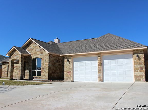2nd image of 247 River Park Dr