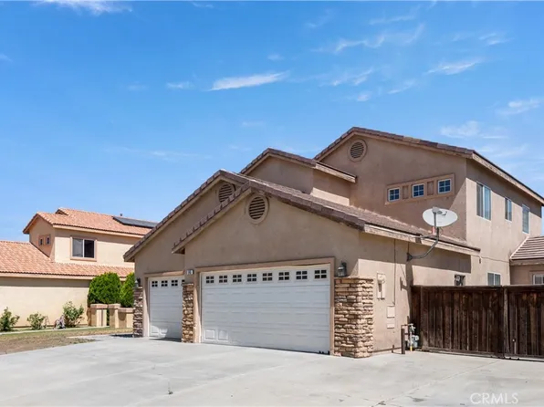 945 Newport Dr, San Jacinto, CA 92583