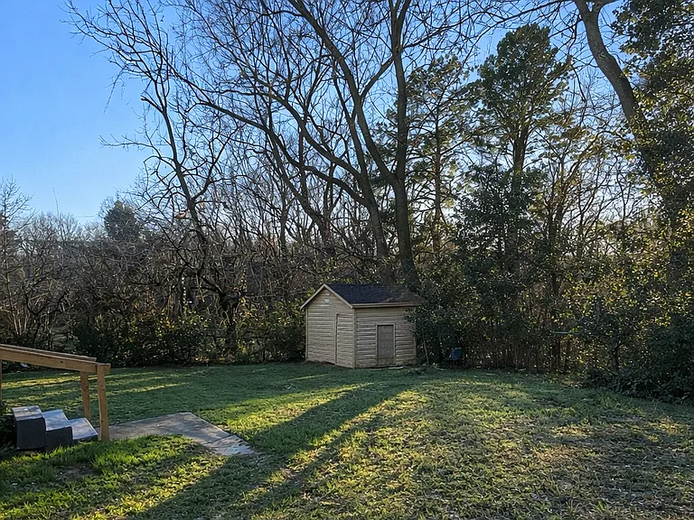 2229 Charjean Rd — Photo 9