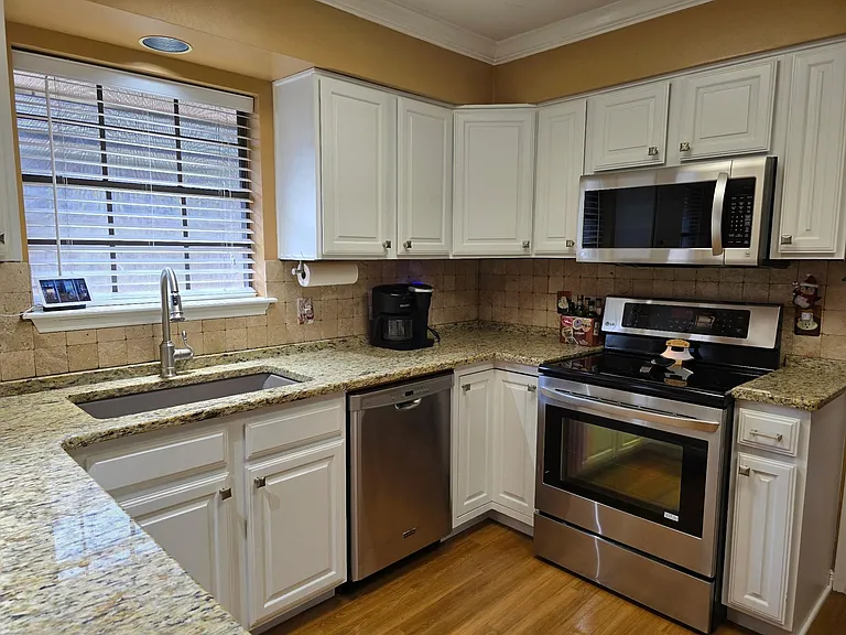 6314 Ramsgate Cir — Photo 13