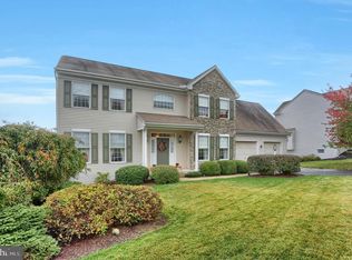 2121 Northview Ln, Harrisburg, PA 17110