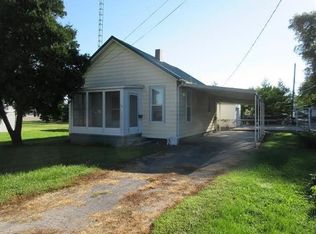 218 Miner St, Lincoln, IL 62656