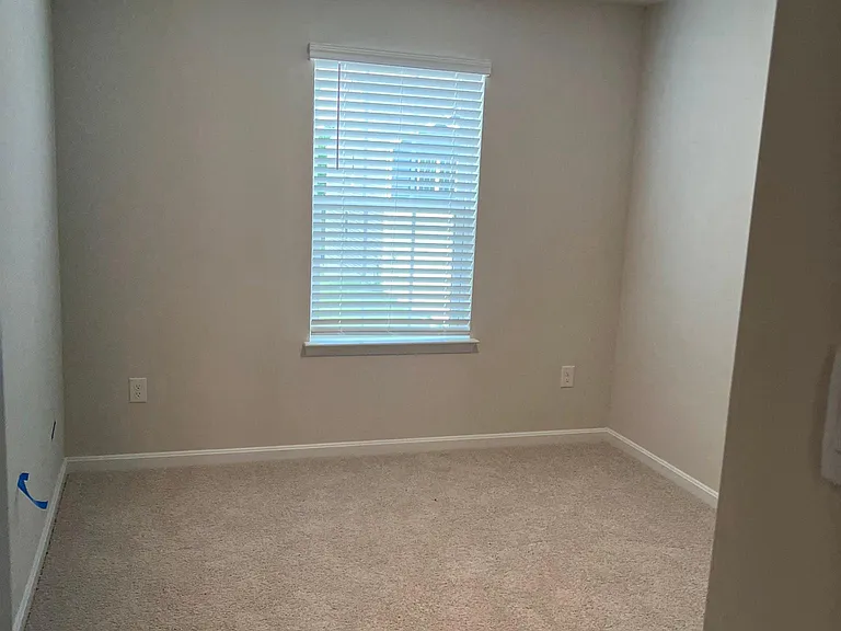 2059 Pomona Way — Photo 14