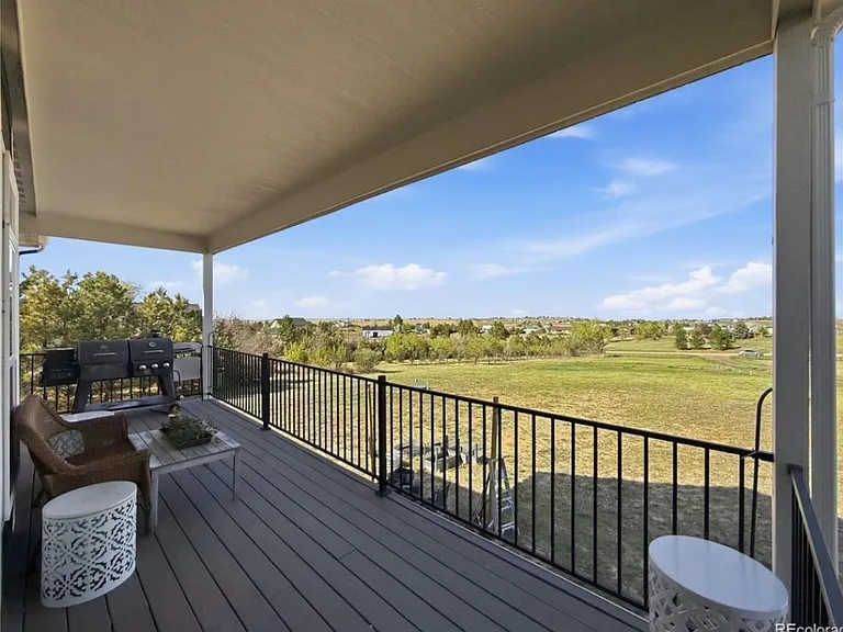 44076 Morning Star Ct — Photo 1
