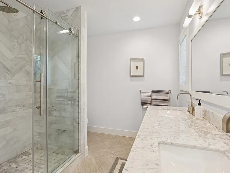80 Sycamore Dr — Photo 12