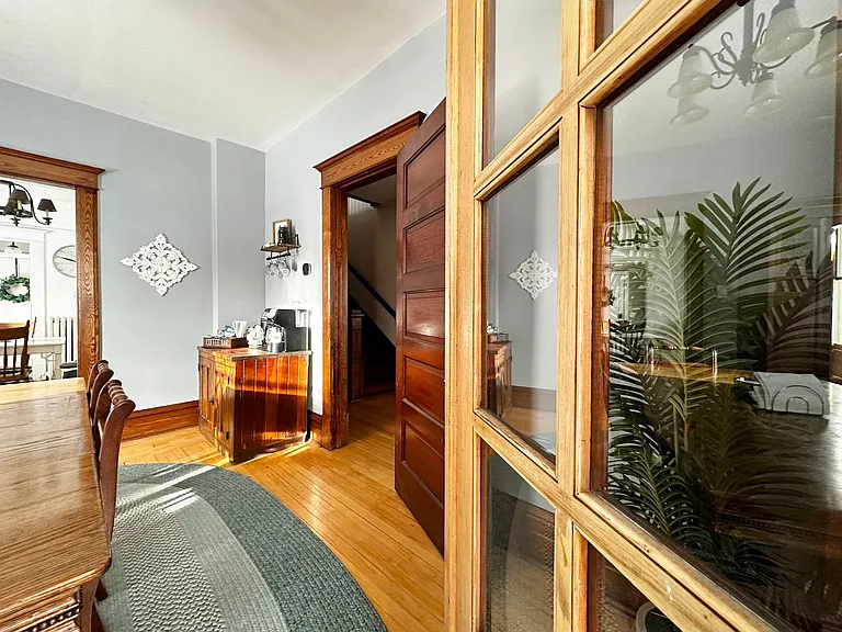 610 Jefferson St — Photo 60