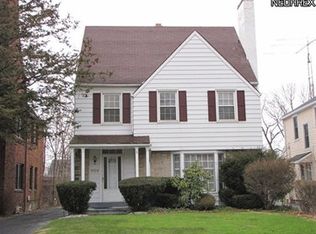 3718 Strandhill Rd, Shaker Heights, OH 44122