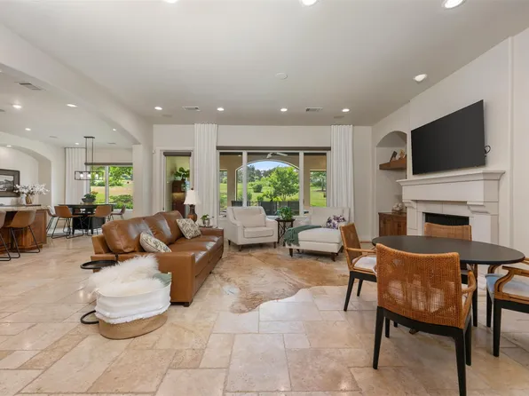 12 Borello Dr #12, Austin, TX 78738