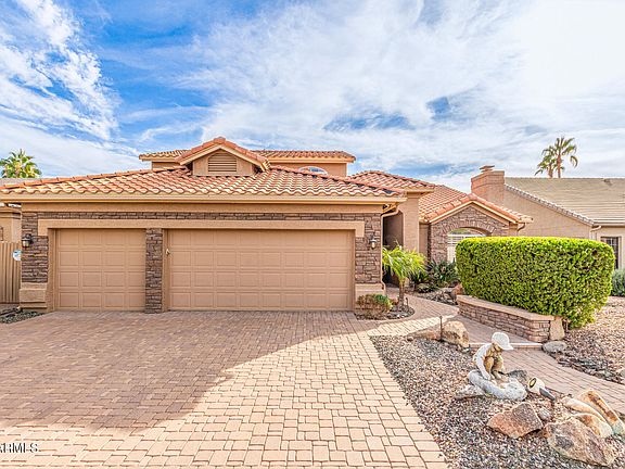 2nd image of 9121 E CRYSTAL Drive