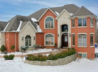 9800 S 90th Ave, Palos Hills, IL 60465