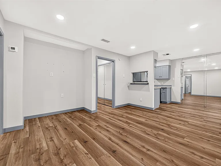 3102 Knotty Oaks Trl — Photo 10