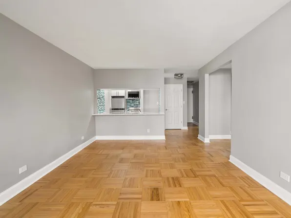 435 East 77th Street image 15 of 23