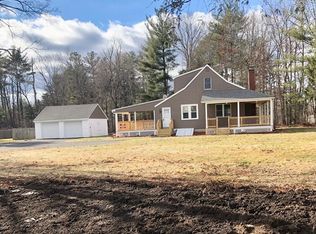945 Tinkham Rd, Wilbraham, MA 01095
