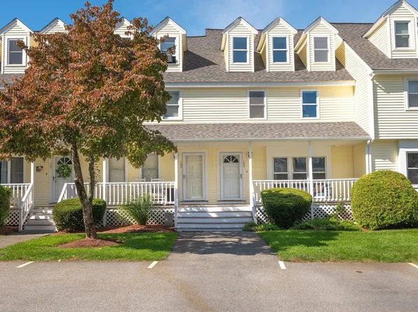 123 Merrimack Meadows Ln #123, Tewksbury, MA 01876