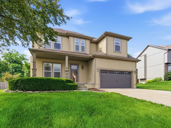 20521 W 71st Ter, Shawnee, KS 66218