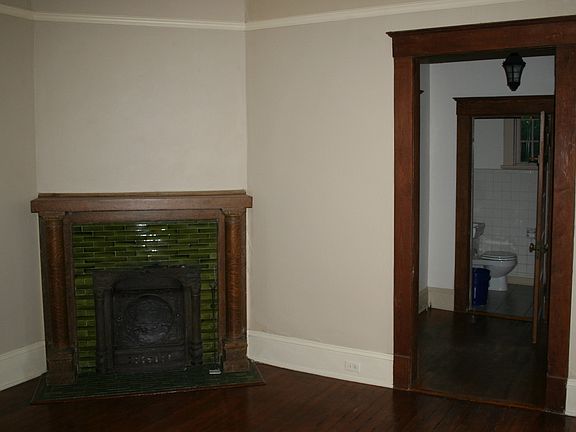 Den & downstairs full bath