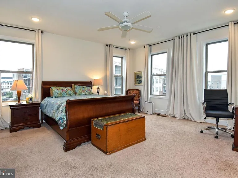 23610 Havelock Walk Ter — Photo 17