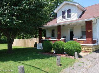 4109 Lake Dreamland Dr, Louisville, KY 40216